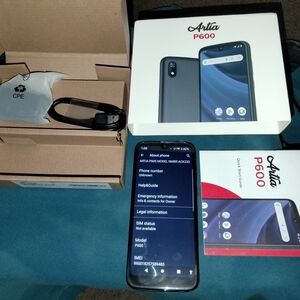 NEW UNLOCKED 4G LTE SMARTPHONE & CHARGER WORTH $89 ONLY $49.